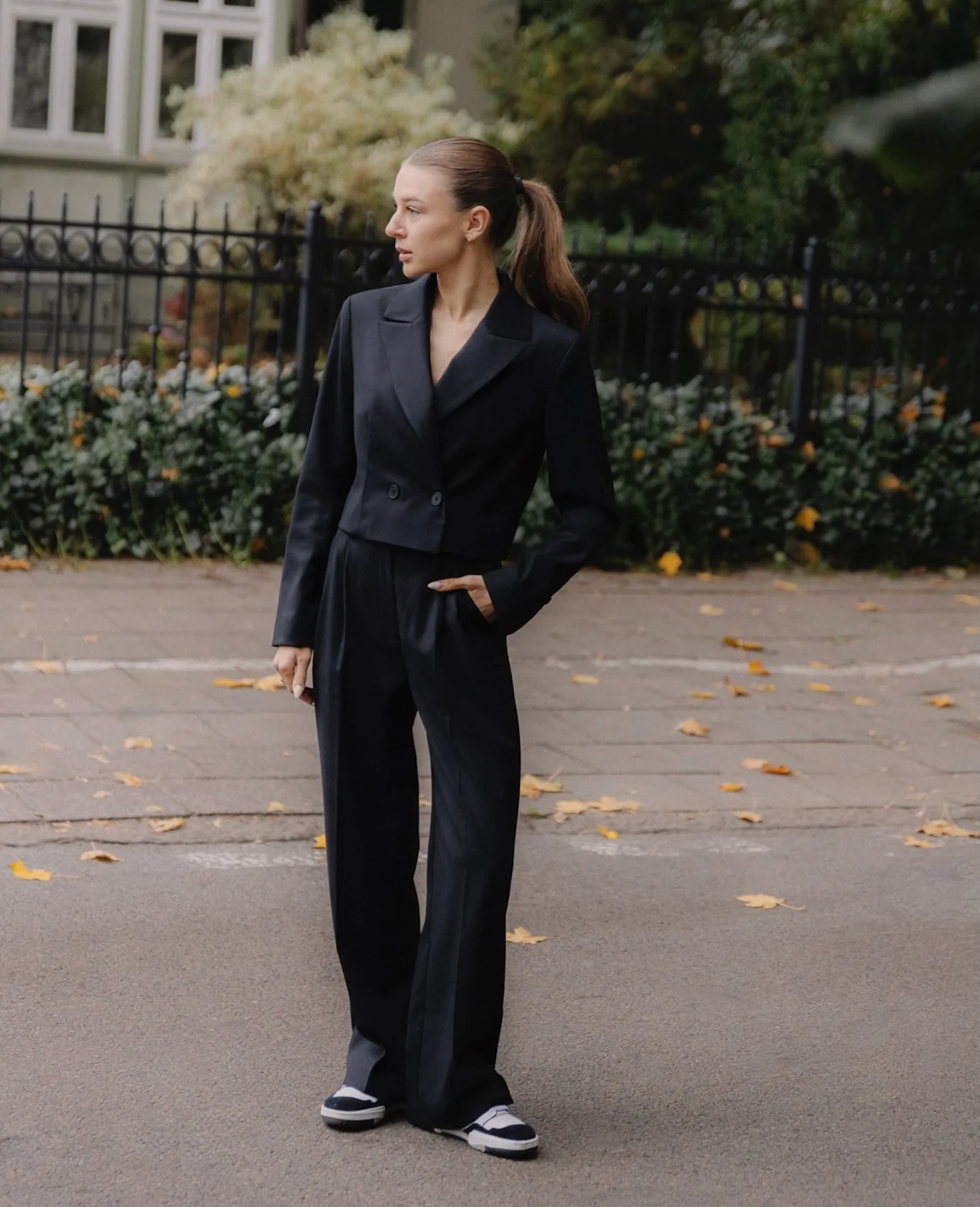 Spodnie TEIA Black - Image 3
