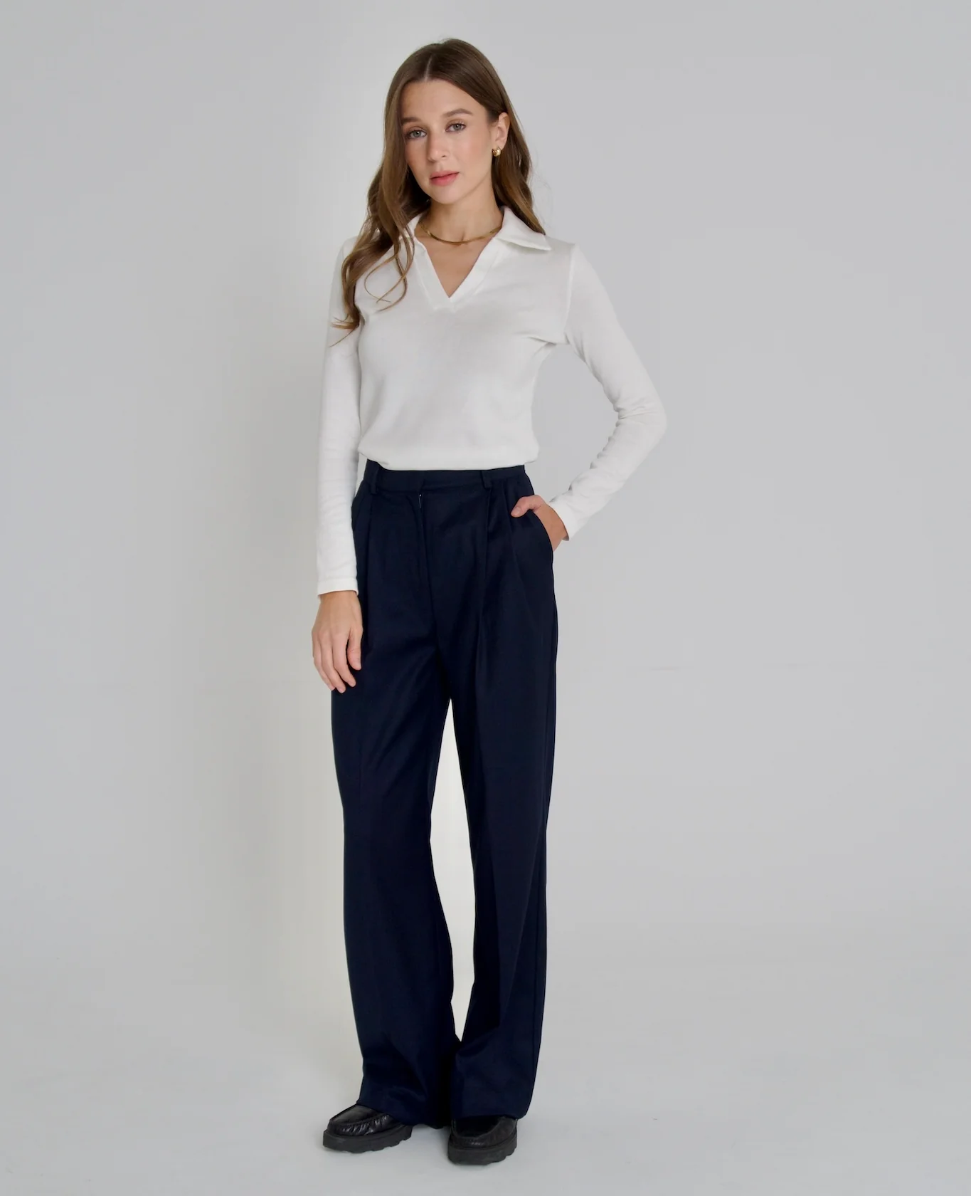 Spodnie TEIA Navy - Image 3