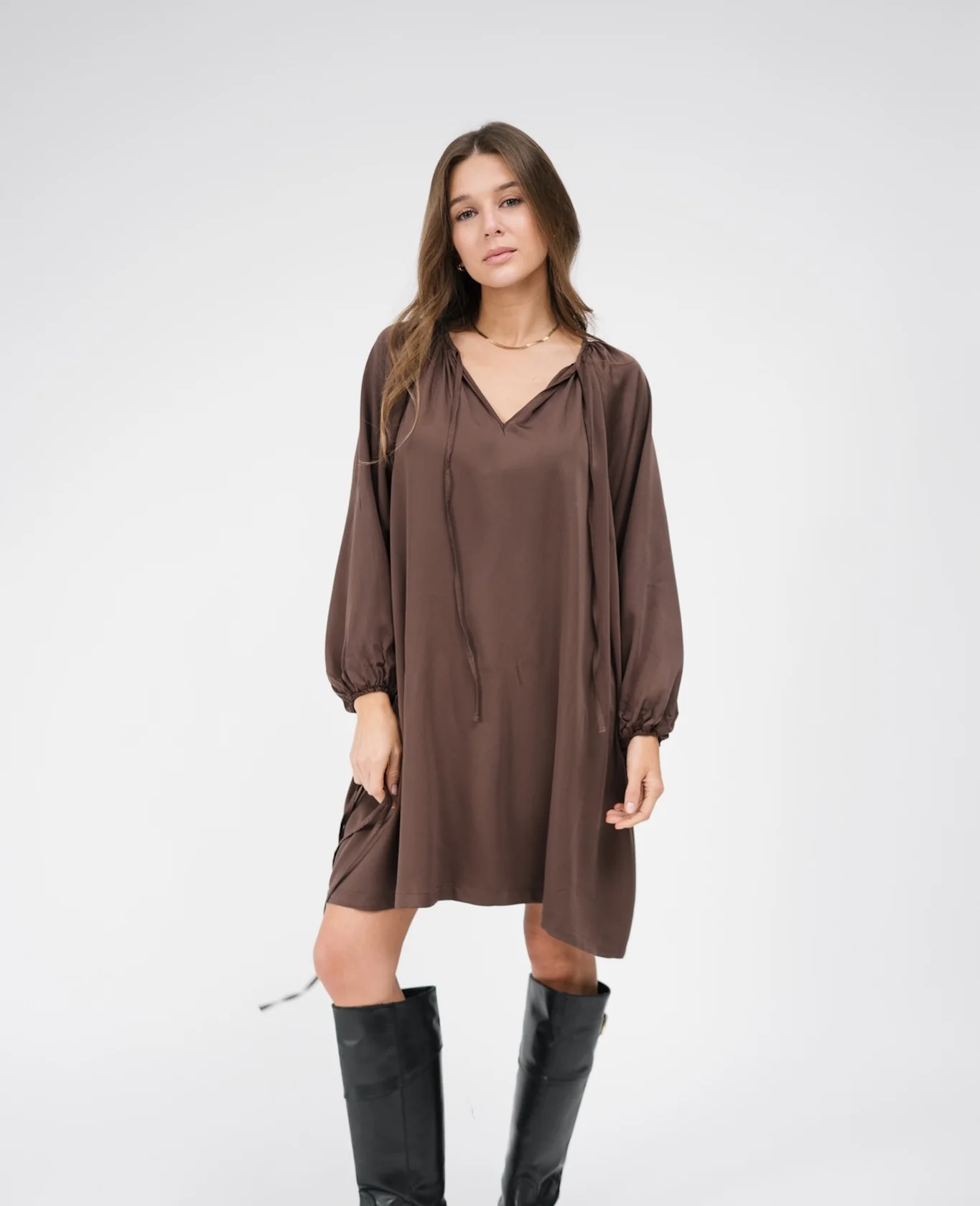 Sukienka BELLA Brown - Image 3