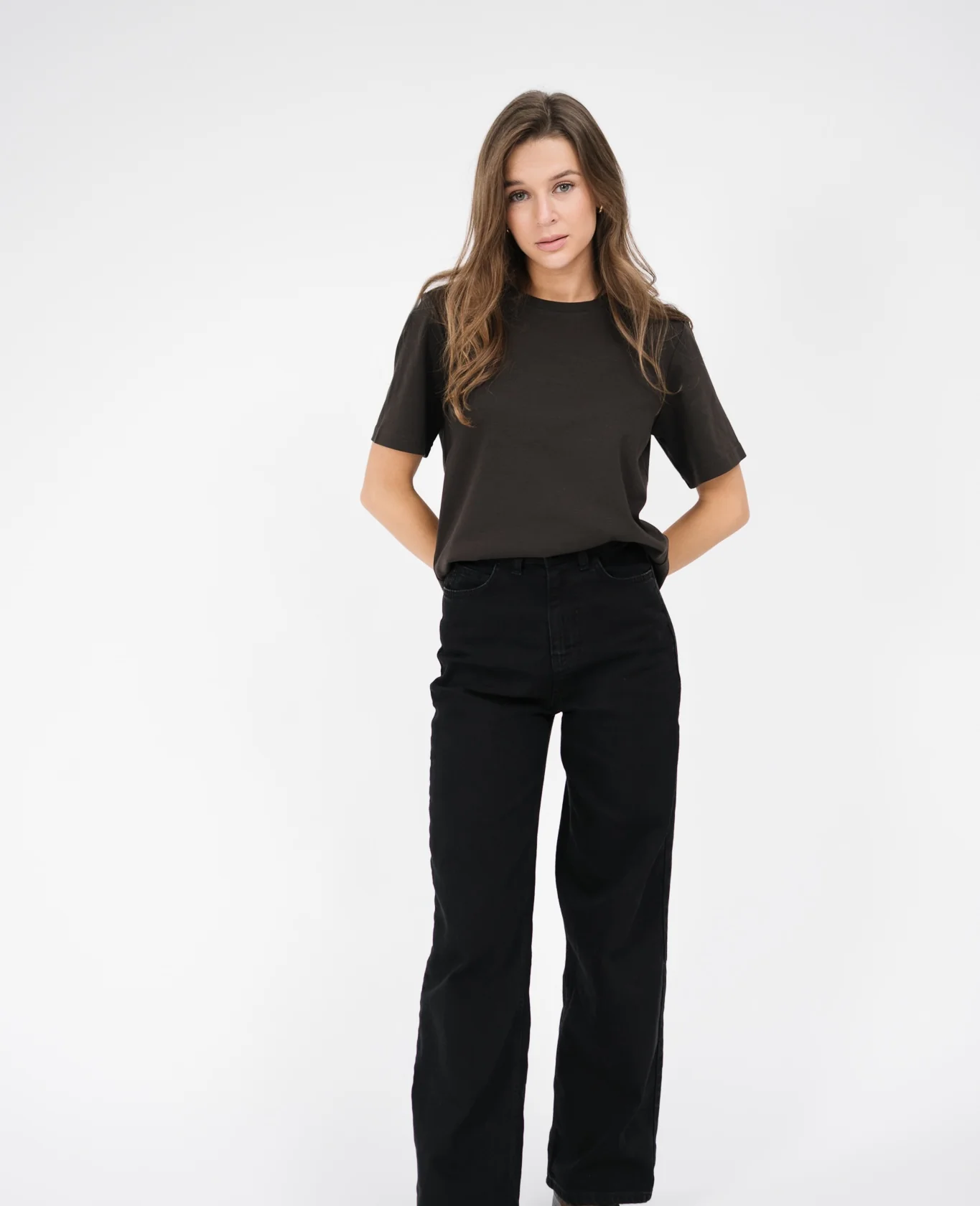 T-Shirt LAGO Brown - Image 2